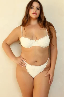 Chica Underwire Bikini Top