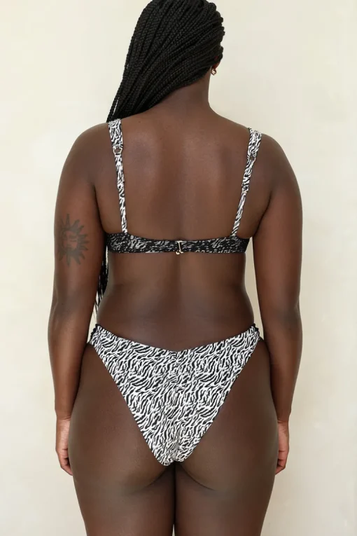 Stray Underwire Bikini Heart Top