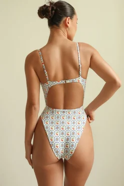 Tessa One Piece